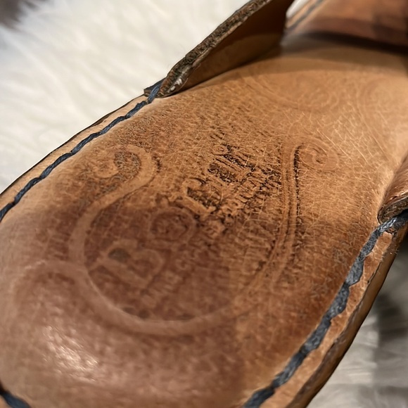 Born Charcoal Gray Flower Wedge size 9 - Picture 7 of 11